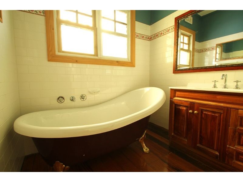 12 Baromi Road, Mirboo North VIC 3871