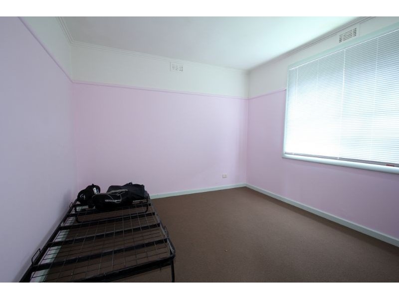 37 Giles Street, Mirboo North VIC 3871