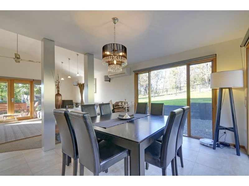 864 Darlimurla Road, Boolarra VIC 3870