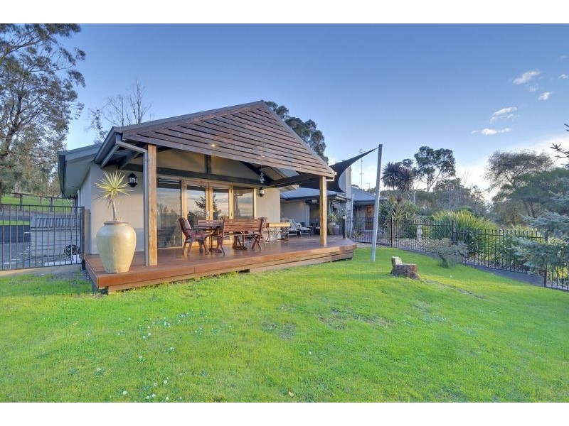 864 Darlimurla Road, Boolarra VIC 3870
