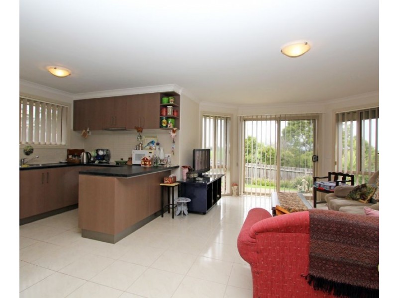 2/9 Grandridge East, Mirboo North VIC 3871