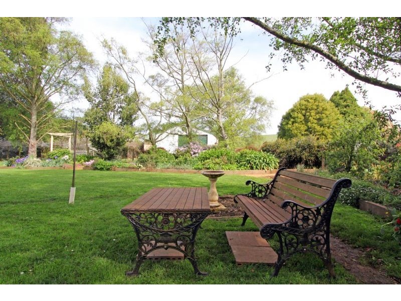 20 Stockdales Road, Thorpdale VIC 3835