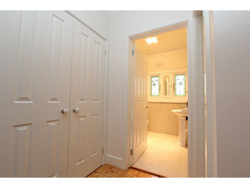 11 Balook Street, Mirboo North VIC 3871