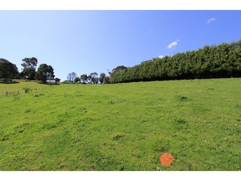 48 Giles Street, Mirboo North VIC 3871