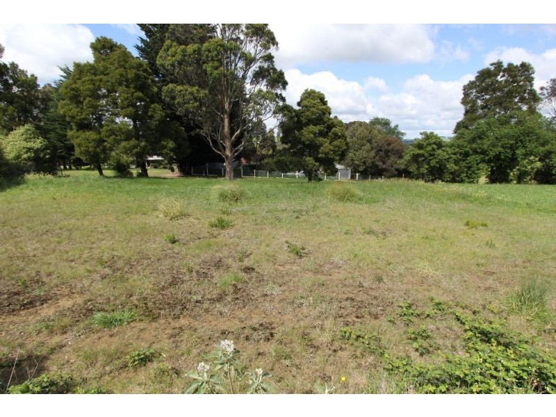 45 Giles Street, Mirboo North VIC 3871