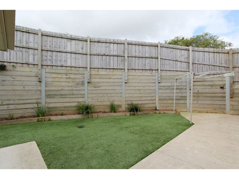 1/11 Grandridge East, Mirboo North VIC 3871