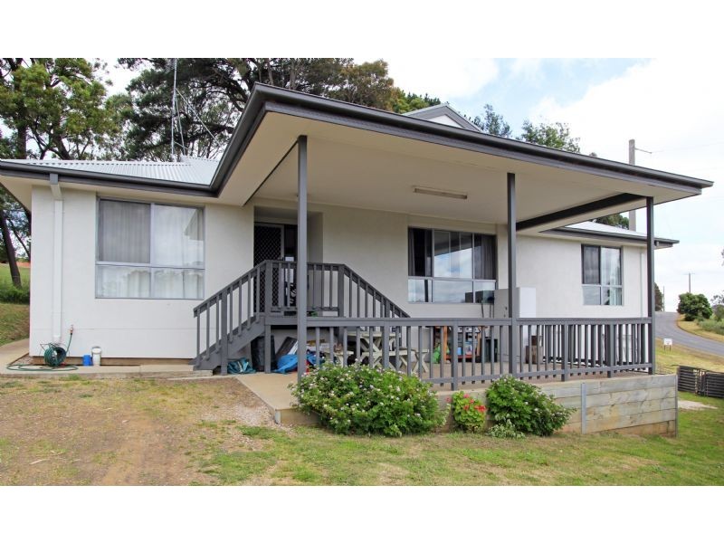 17 Eldon Court, Mirboo North VIC 3871