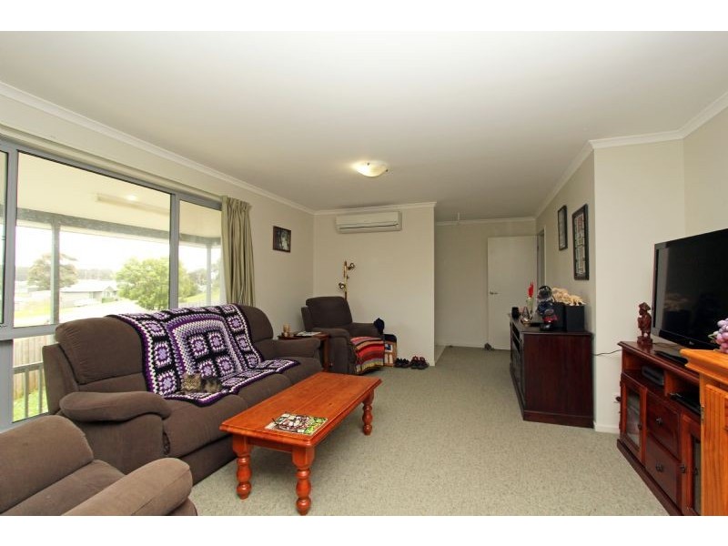 17 Eldon Court, Mirboo North VIC 3871