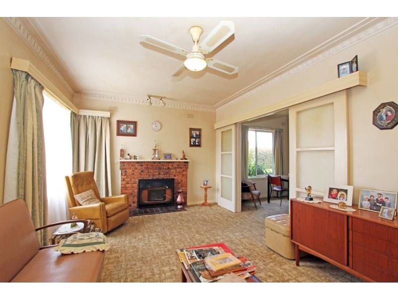 21 Murray Street, Mirboo North VIC 3871