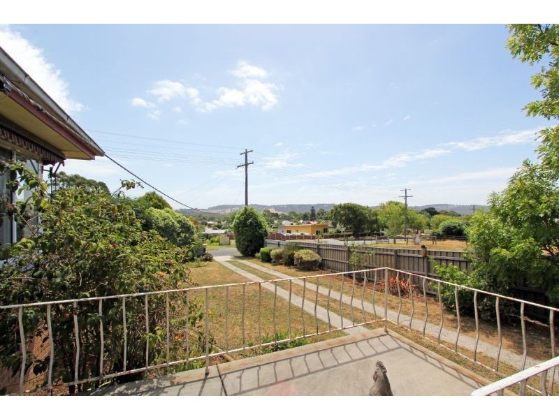 21 Murray Street, Mirboo North VIC 3871