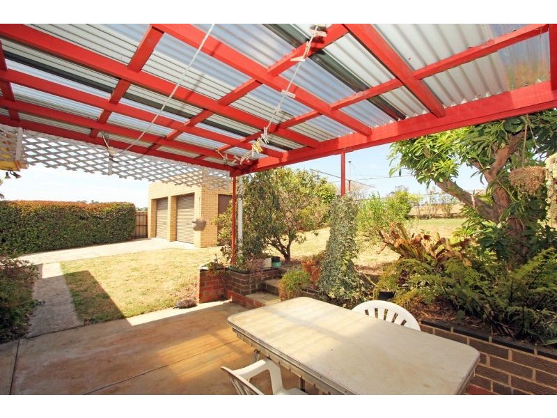 21 Murray Street, Mirboo North VIC 3871