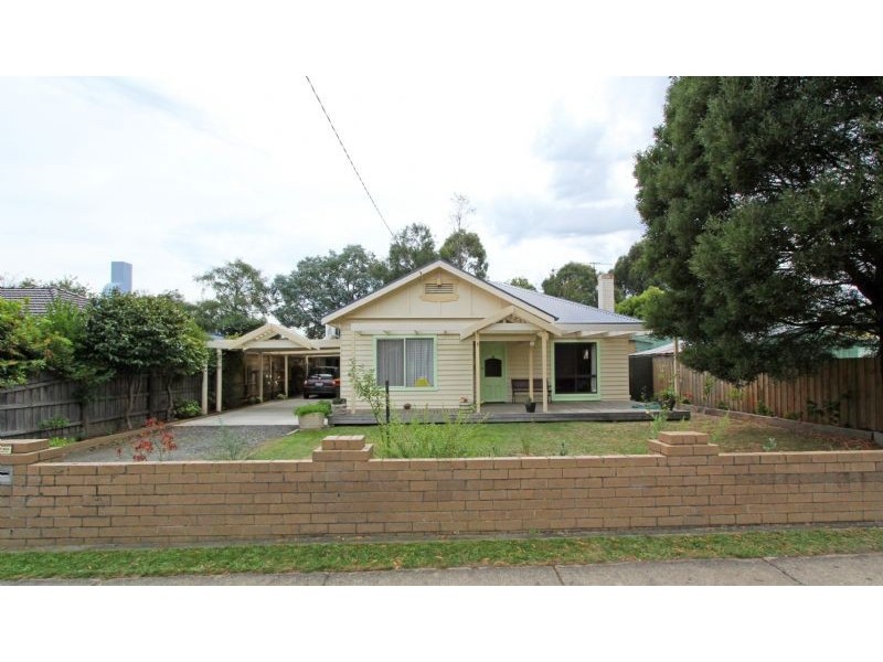 5 Giles street, Mirboo North VIC 3871