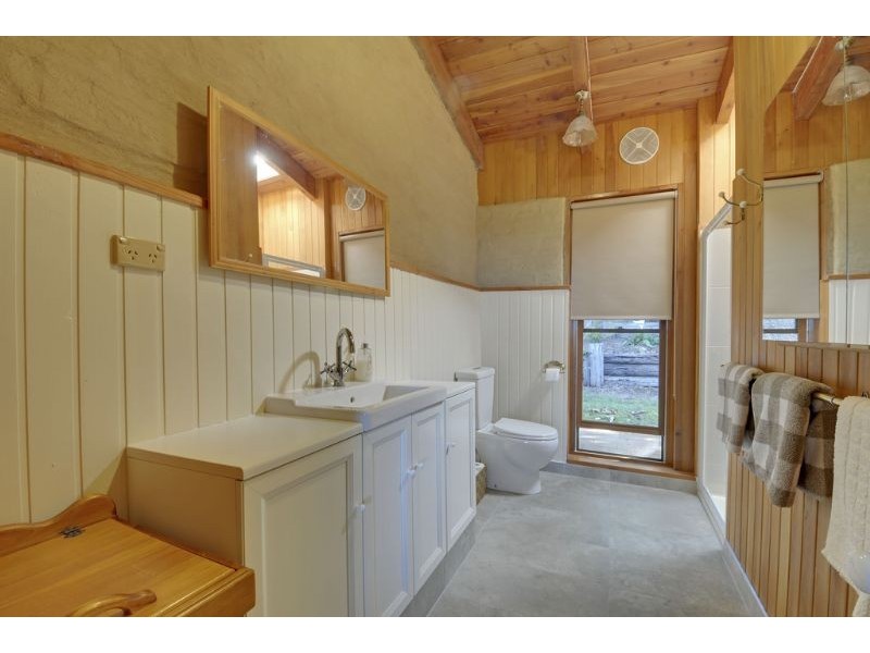 1095 Boolarra South Mirboo North Road, Mirboo North VIC 3871