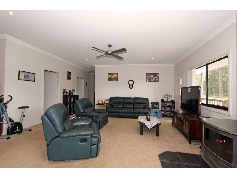 1950 Strzelecki Highway, Mirboo North VIC 3871