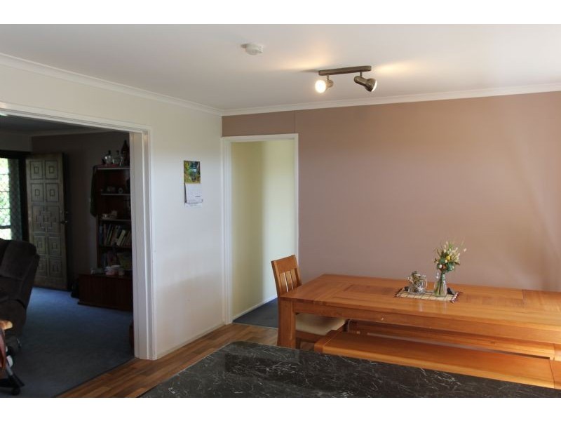 5 Allen Street, Mirboo North VIC 3871