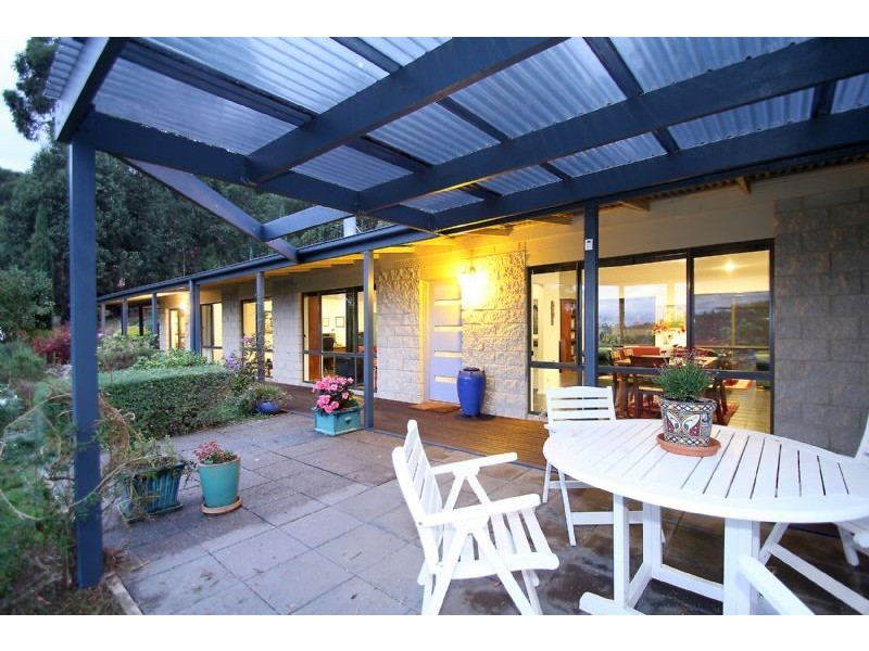 2450 Grand Ridge Road, Hallston VIC 3953
