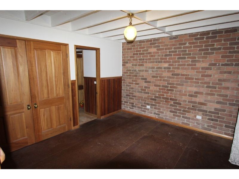 15 Walkers Road, Mirboo VIC 3871
