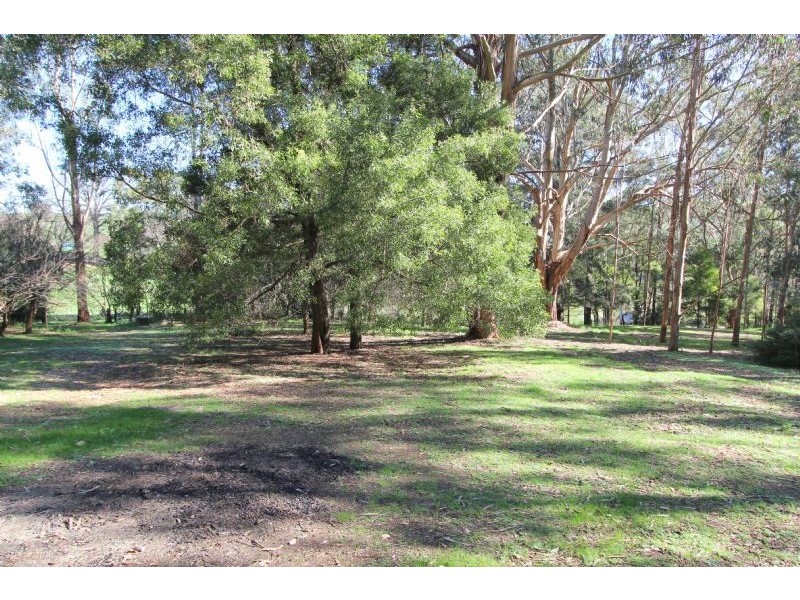 15 Walkers Road, Mirboo VIC 3871