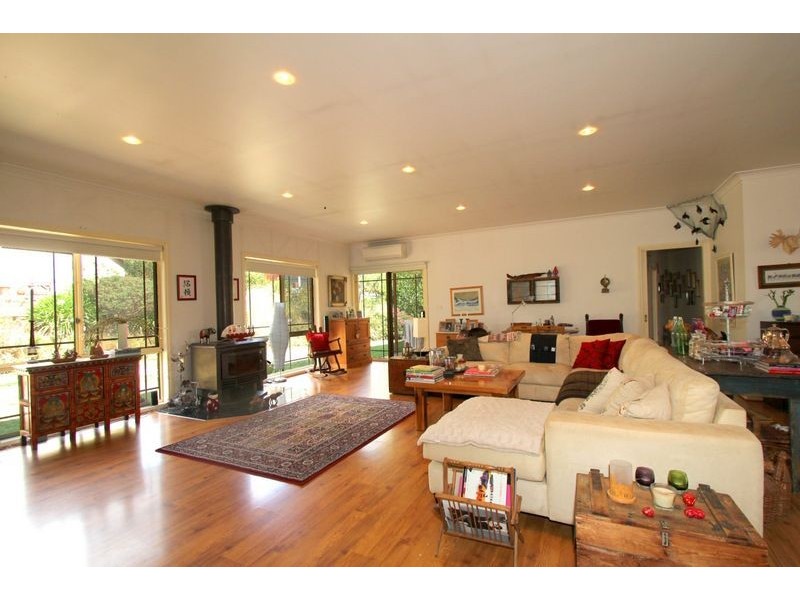 145 Peters Lane, Mirboo North VIC 3871