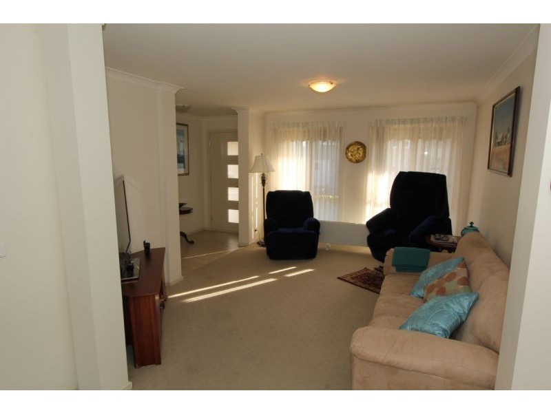 9 Grandridge East, Mirboo North VIC 3871