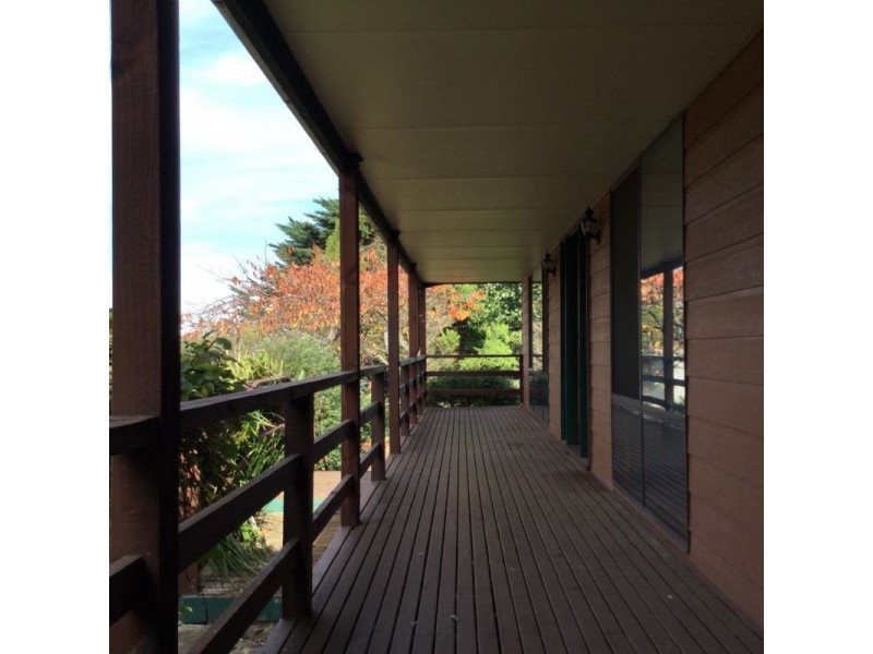 85 Peters Lane, Mirboo North VIC 3871