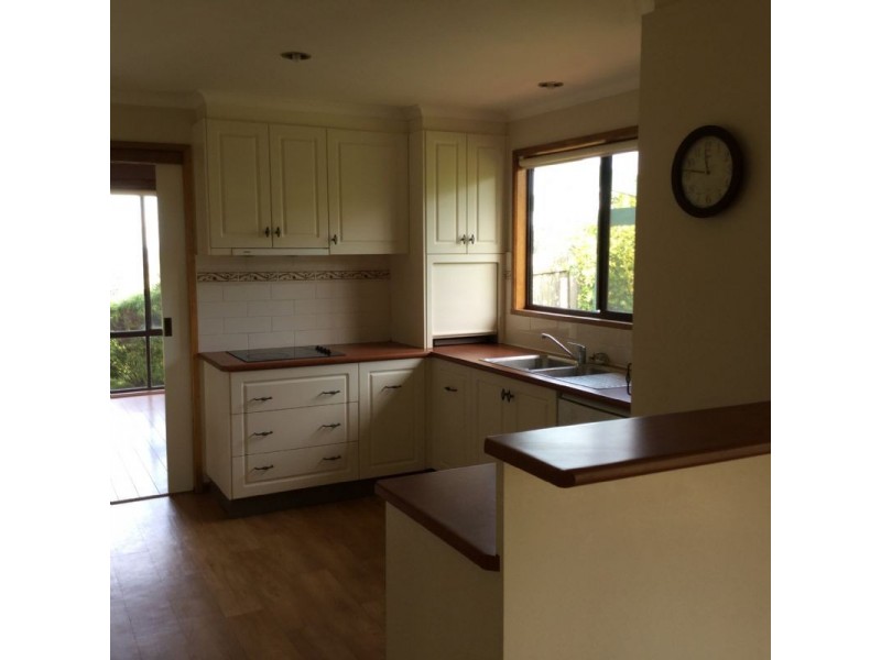 85 Peters Lane, Mirboo North VIC 3871