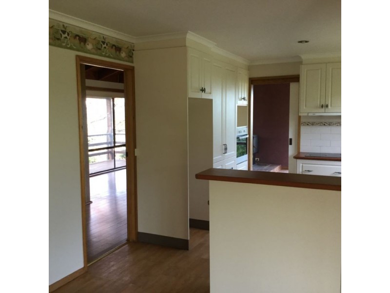 85 Peters Lane, Mirboo North VIC 3871