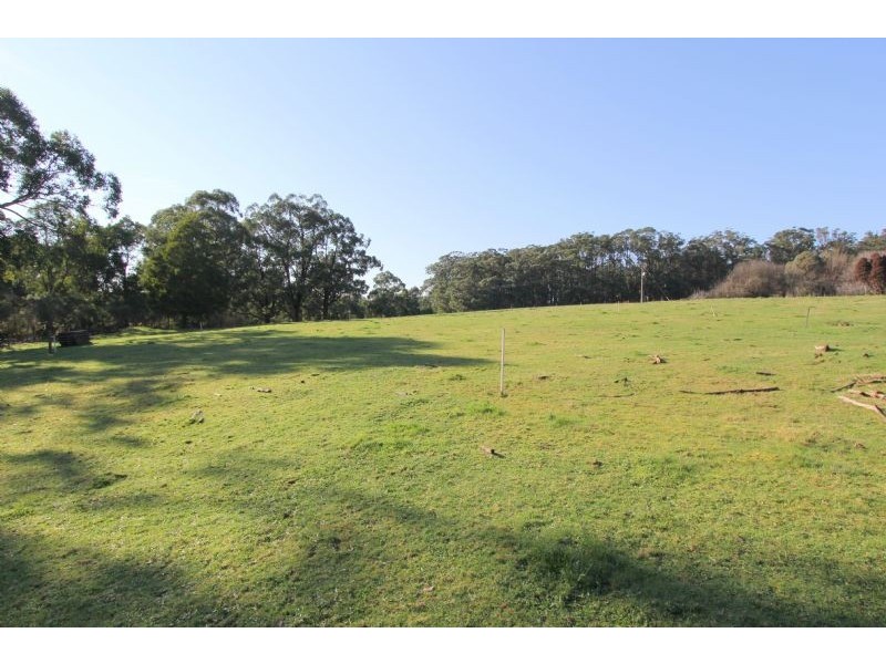 2-20 Old Thorpdale Road, Mirboo North VIC 3871