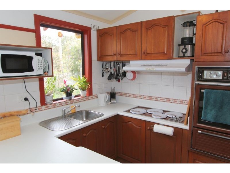 4 Murray Street, Mirboo North VIC 3871
