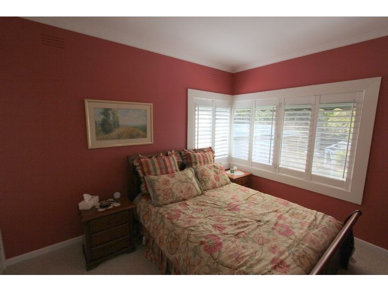 10 McCartins Lane, Mirboo North VIC 3871