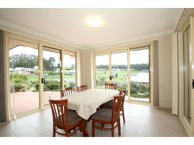 25 Josephine Crescent, Mirboo North VIC 3871