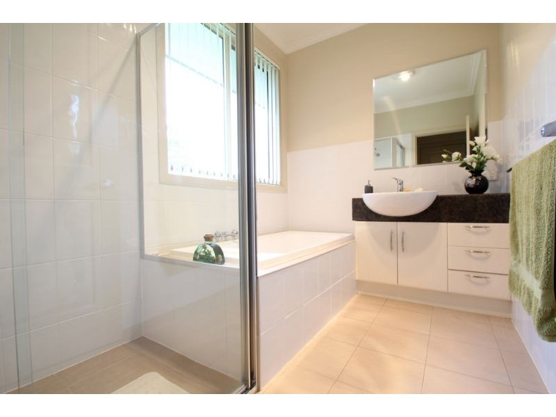 25 Josephine Crescent, Mirboo North VIC 3871