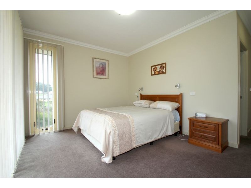 25 Josephine Crescent, Mirboo North VIC 3871