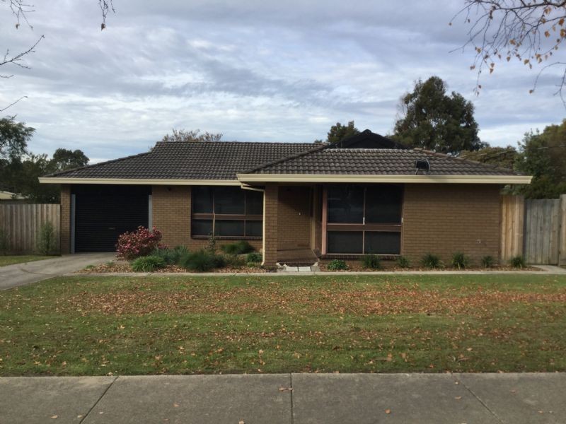 6 Balook Street, Mirboo North VIC 3871