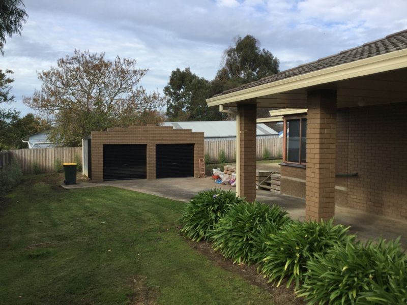 6 Balook Street, Mirboo North VIC 3871
