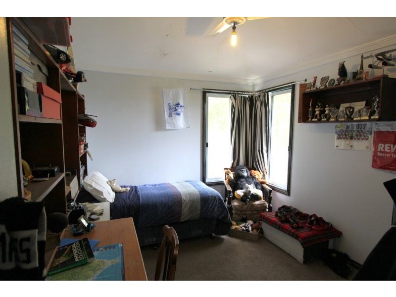 4 Ridgway, Mirboo North VIC 3871