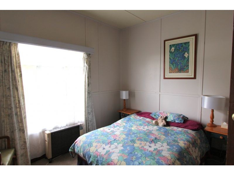 4 Ridgway, Mirboo North VIC 3871