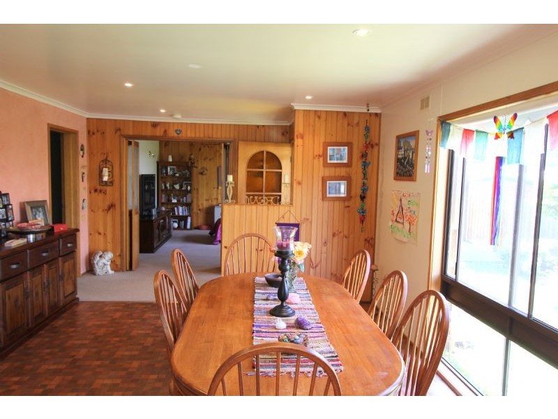 4 Halliday Court, Mirboo North VIC 3871