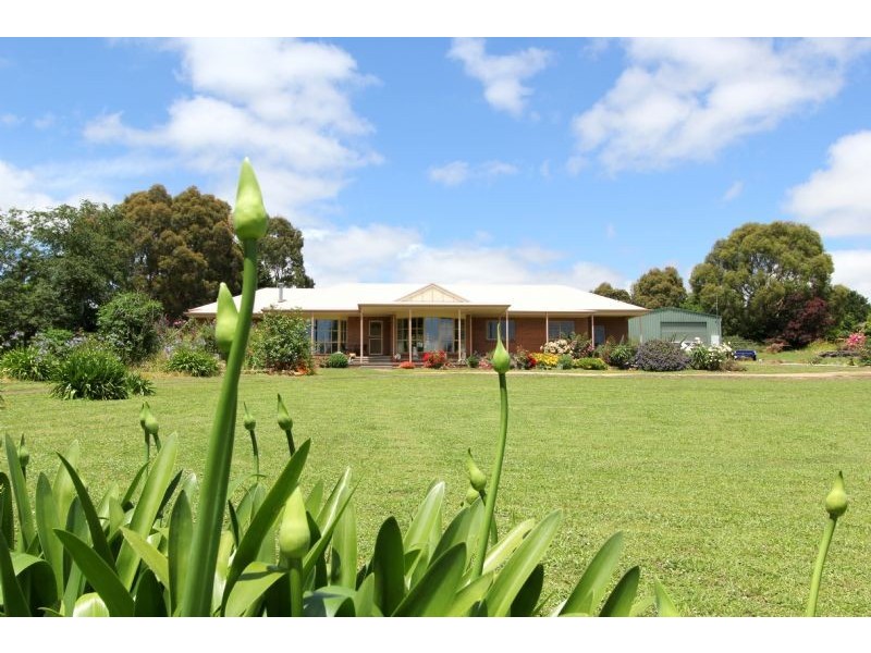 1 Scott Court, Mirboo North VIC 3871