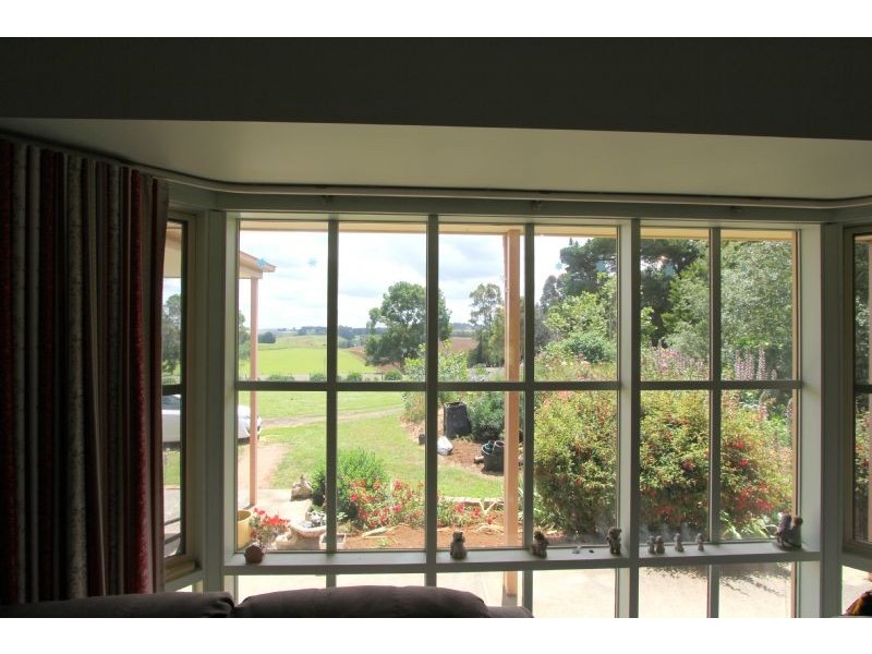 1 Scott Court, Mirboo North VIC 3871
