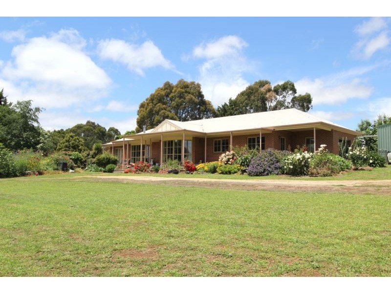 1 Scott Court, Mirboo North VIC 3871