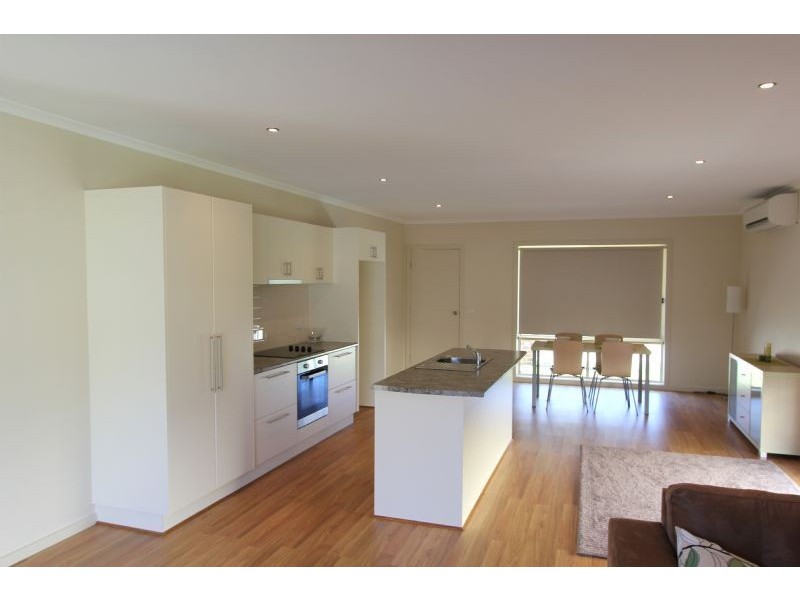14 Thorpdale Road, Mirboo North VIC 3871