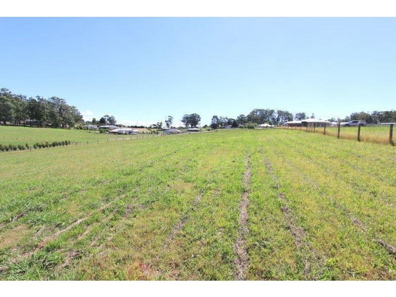 18 Laura Rise, Mirboo North VIC 3871