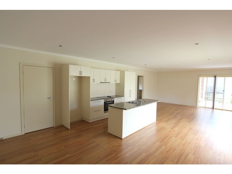 14/19 Thorpdale Road, Mirboo North VIC 3871