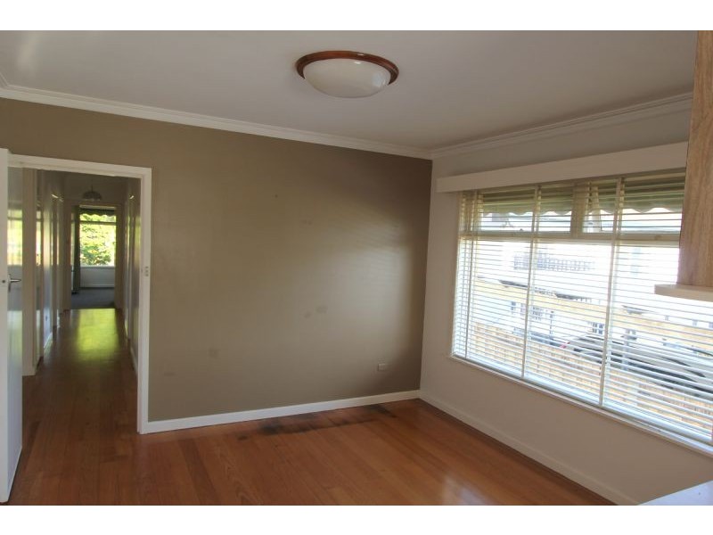 16 Baths Road, Mirboo North VIC 3871