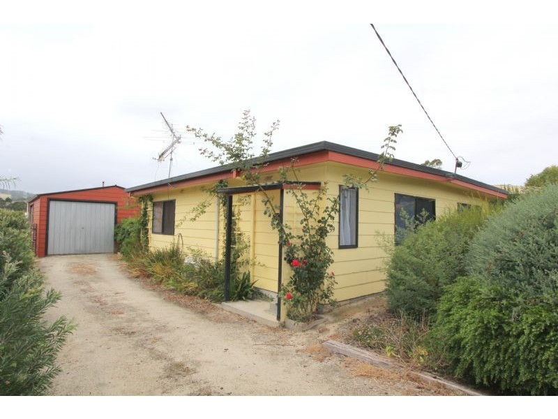 59 Penaluna Street, Boolarra VIC 3870