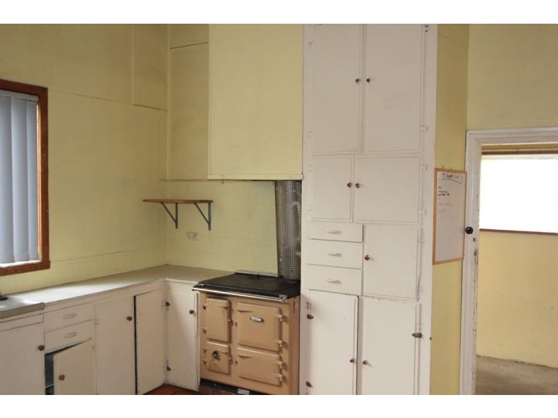 7 Brennan Street, Mirboo North VIC 3871