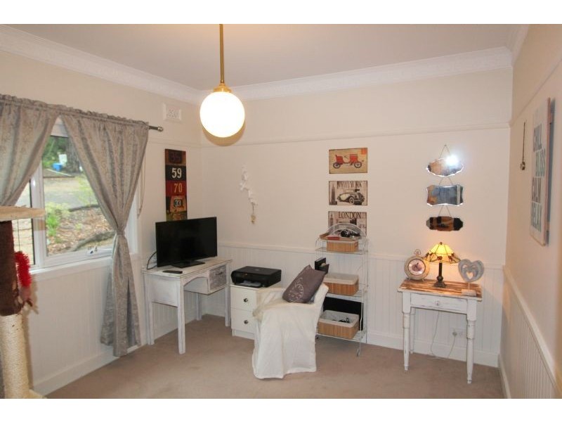 11 Balook Street, Mirboo North VIC 3871