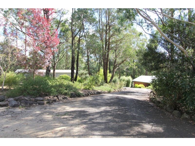 9 Grey Road, Mirboo North VIC 3871