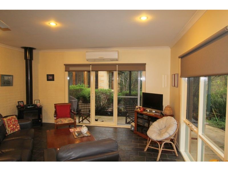 71 Thorpdale Road, Mirboo North VIC 3871